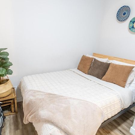 Walkable Apt Next To Restaurants, Bars, And Shops! Portland Luaran gambar