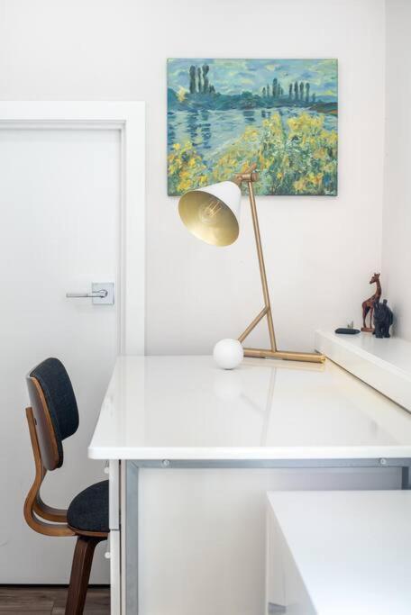 Walkable Apt Next To Restaurants, Bars, And Shops! Portland Luaran gambar